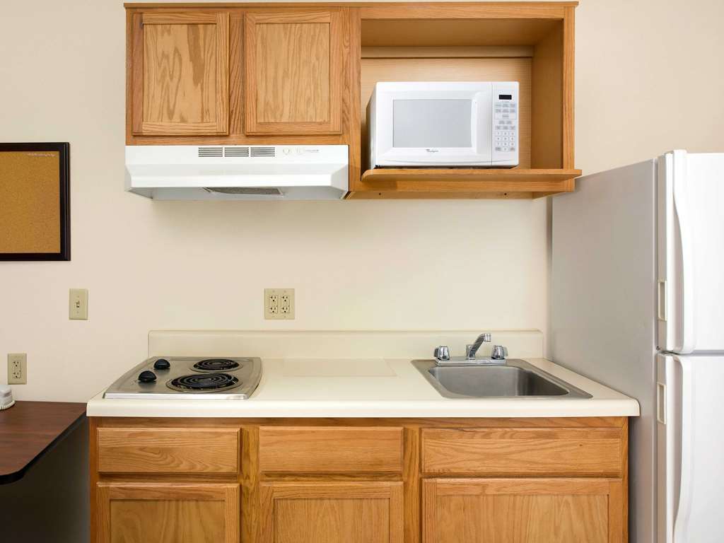 Woodspring Suites מידלנד חדר תמונה