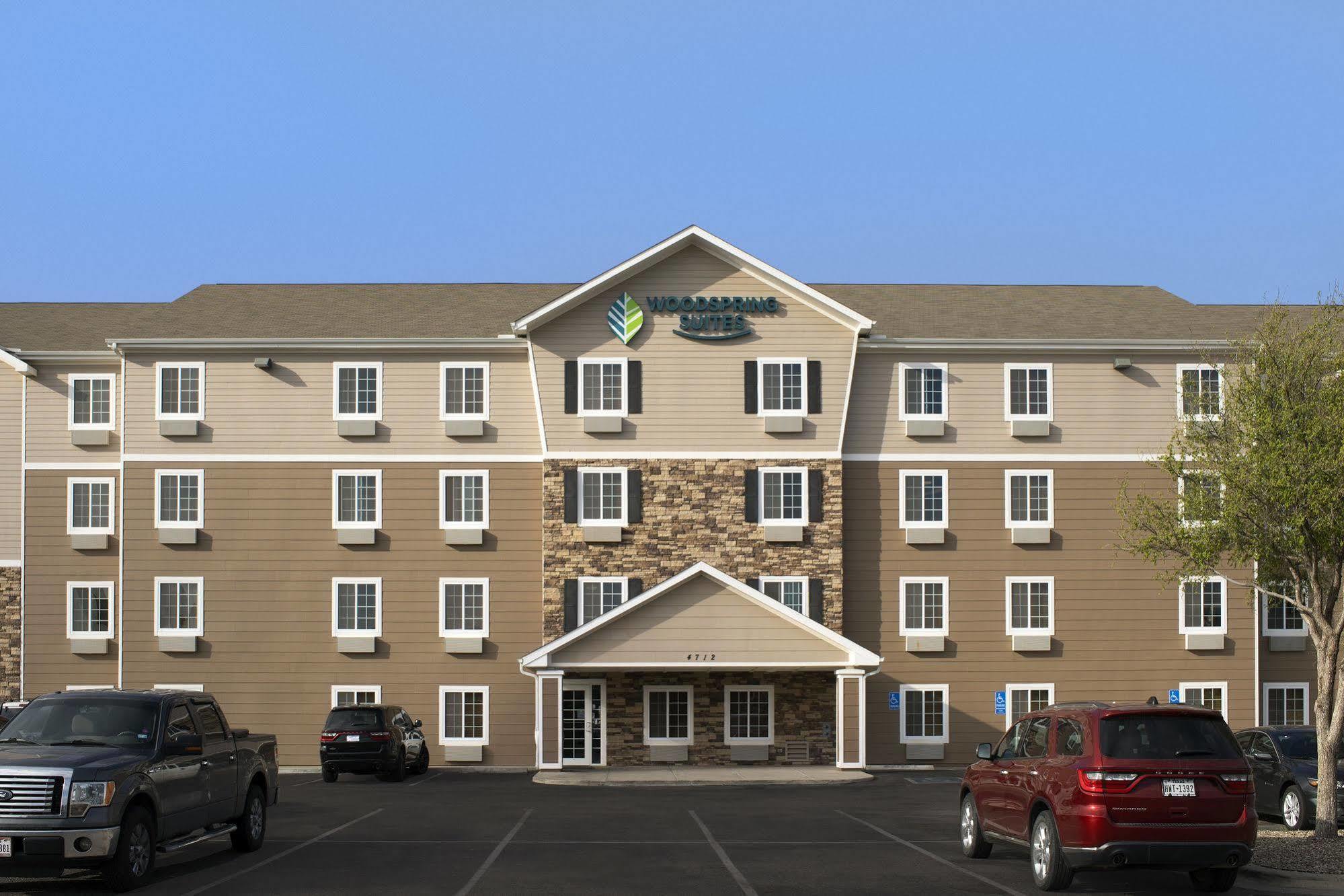Woodspring Suites מידלנד מראה חיצוני תמונה